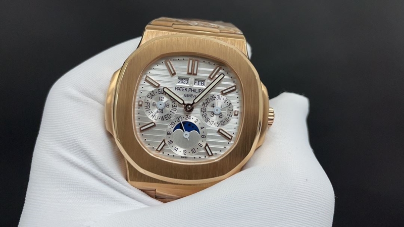 PATEK PHILIPPE